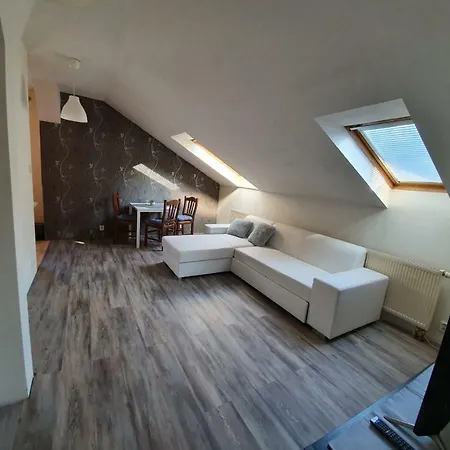 Apartman Anna Daire *